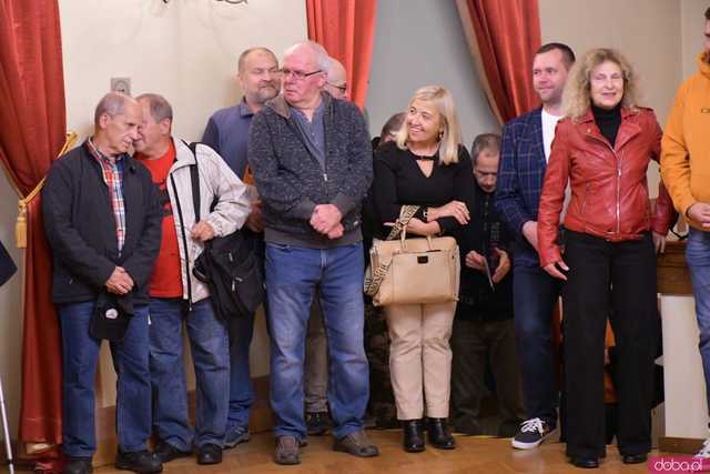 [FOTO] 180 lat kolei w Świdnicy. Wystawę z historycznymi rozkładami jazdy, eksponatami i zdjęciami można oglądać do 24 listopada
