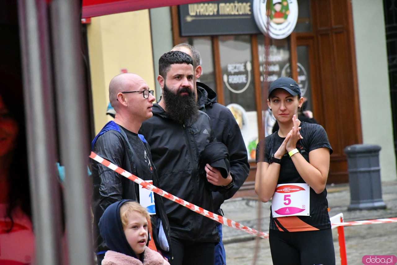 [WIDEO/FOTO/WYNIKI] Pokonali 222 schody i wbiegli na Wieżę Ratuszową. Za nami XI edycja unikalnego biegu