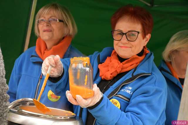 [WIDEO/FOTO] Dyniowe świętowanie po raz ósmy! Pomarańczowy kolor zdominował Wierzbną