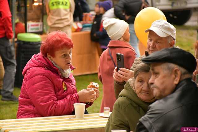 [WIDEO/FOTO] Dyniowe świętowanie po raz ósmy! Pomarańczowy kolor zdominował Wierzbną