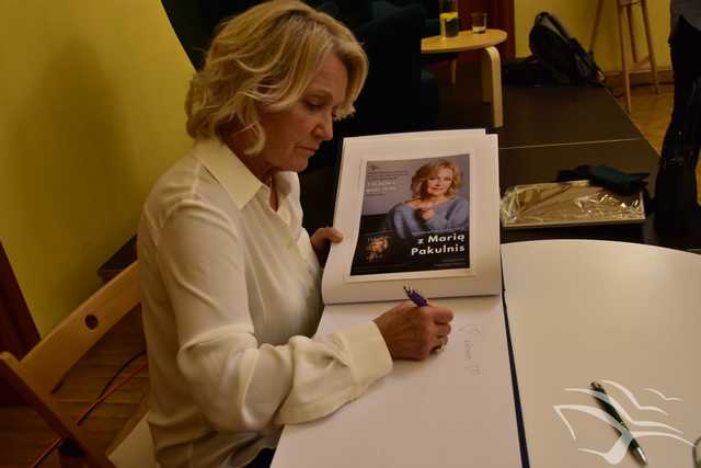 [FOTO] Spotkanie z Marią Pakulnis w MBP. Aktorka zdradziła kulisy powstania filmu Johnny