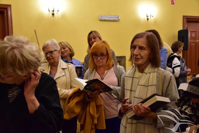 [FOTO] Spotkanie z Marią Pakulnis w MBP. Aktorka zdradziła kulisy powstania filmu Johnny