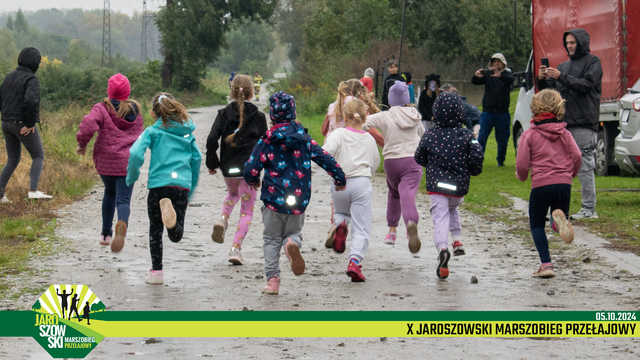 [FOTO] Wystartowali w X edycji Jaroszowskiego Marszobiegu Przełajowego