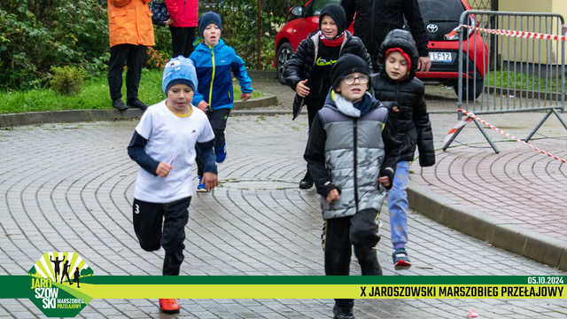 [FOTO] Wystartowali w X edycji Jaroszowskiego Marszobiegu Przełajowego