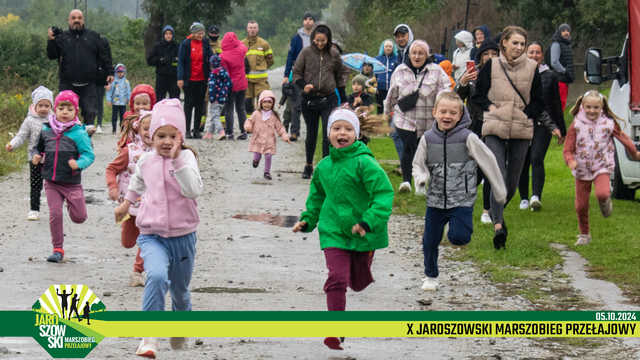 [FOTO] Wystartowali w X edycji Jaroszowskiego Marszobiegu Przełajowego