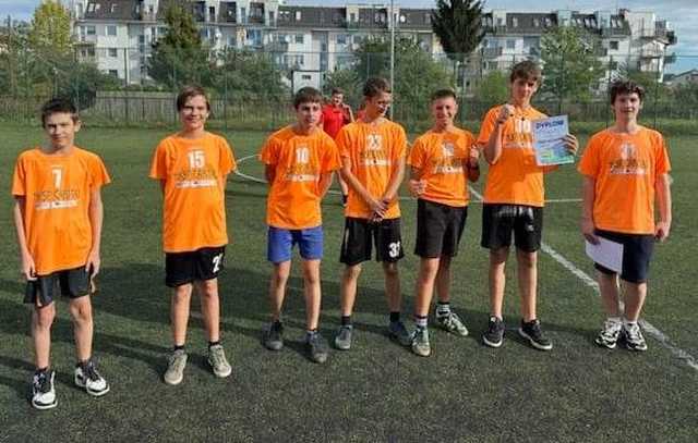 [FOTO] Rywalizowali w piłkarskim turnieju klas 7-8