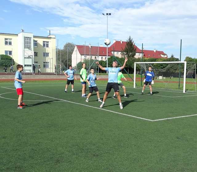 [FOTO] Rywalizowali w piłkarskim turnieju klas 7-8