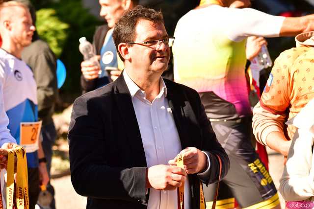 [DUŻO ZDJĘĆ] Ponad 300 biegaczy wystartowało w VII Aryzta Półmaratonie i Biegu Piekarza