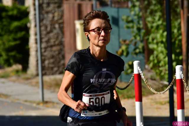 [DUŻO ZDJĘĆ] Ponad 300 biegaczy wystartowało w VII Aryzta Półmaratonie i Biegu Piekarza