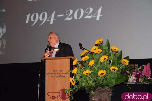 [VIDEO, FOTO] 30 lat Zespołu Szkół Hotelarsko-Turystycznych w Świdnicy