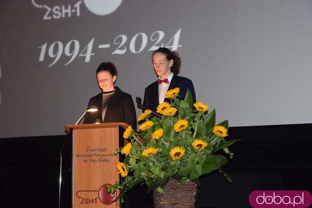 [VIDEO, FOTO] 30 lat Zespołu Szkół Hotelarsko-Turystycznych w Świdnicy