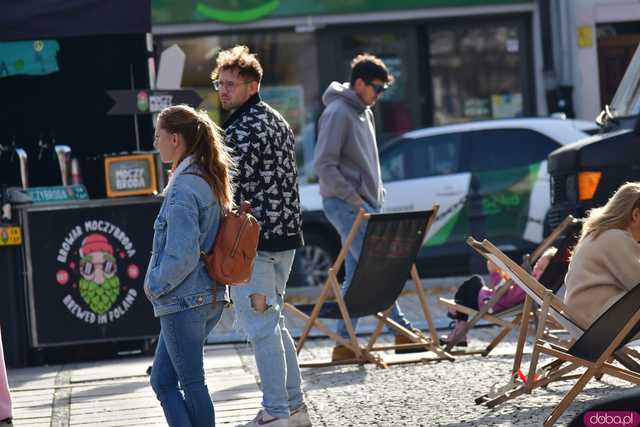 [WIDEO/FOTO] Foodtrucki, atrakcje dla dzieci i wiele innych. Ruszył Świebodzicki Smaczny Weekend