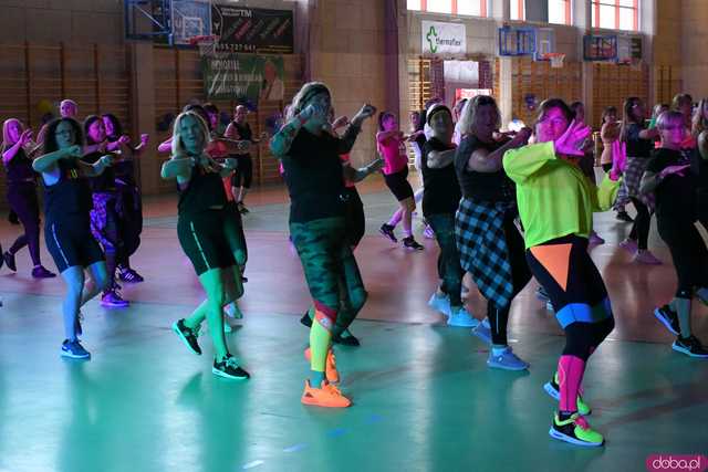 [WIDEO/FOTO] Zatańczyli dla Michałka. Charytatywne Zumba Party w Żarowie