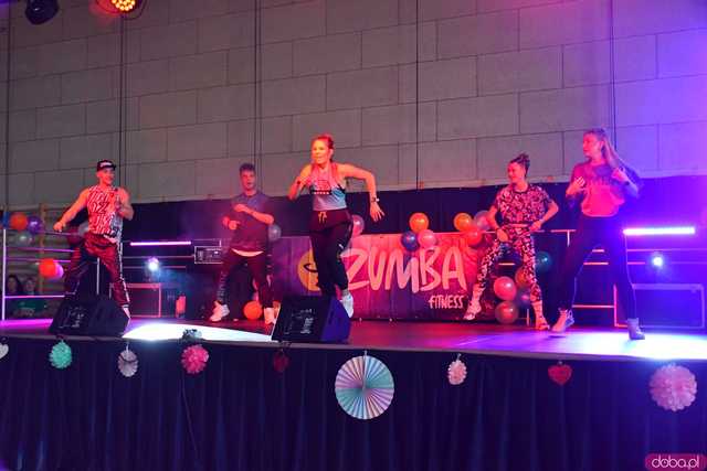 [WIDEO/FOTO] Zatańczyli dla Michałka. Charytatywne Zumba Party w Żarowie