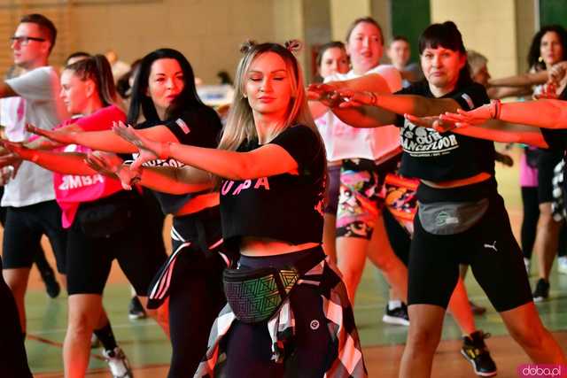 [WIDEO/FOTO] Zatańczyli dla Michałka. Charytatywne Zumba Party w Żarowie