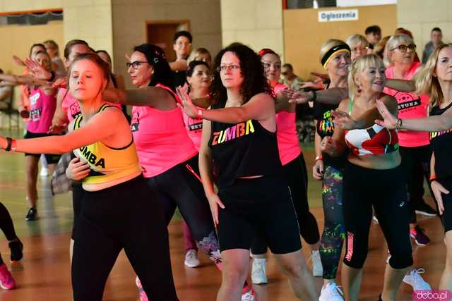 [WIDEO/FOTO] Zatańczyli dla Michałka. Charytatywne Zumba Party w Żarowie