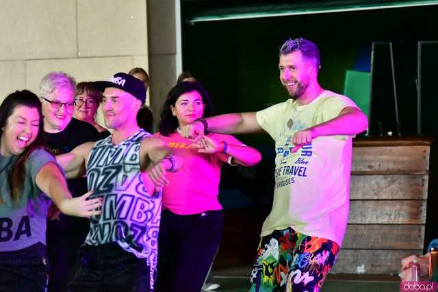[WIDEO/FOTO] Zatańczyli dla Michałka. Charytatywne Zumba Party w Żarowie