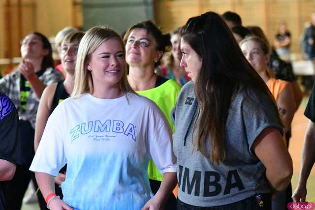 [WIDEO/FOTO] Zatańczyli dla Michałka. Charytatywne Zumba Party w Żarowie