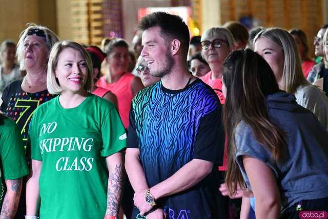 [WIDEO/FOTO] Zatańczyli dla Michałka. Charytatywne Zumba Party w Żarowie