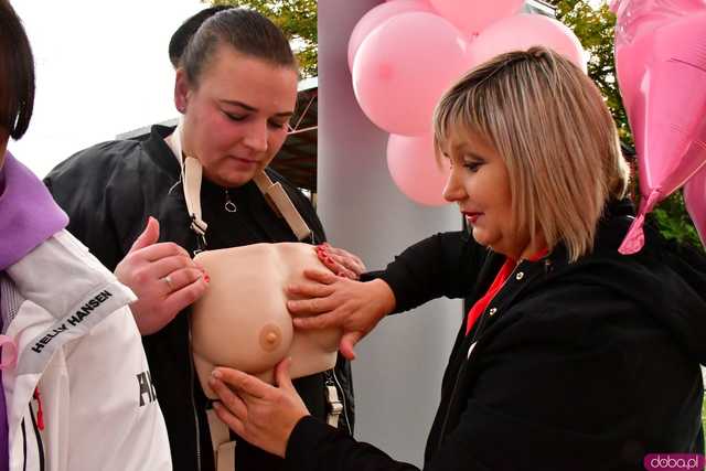 [WIDEO/FOTO] Pobiegli dla Malwiny, która zmaga się z nowotworem. Na starcie stanęły tłumy wspierających