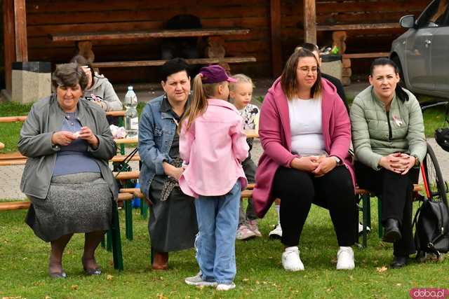 [WIDEO/FOTO] Pobiegli dla Malwiny, która zmaga się z nowotworem. Na starcie stanęły tłumy wspierających