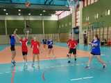 [FOTO/WYNIKI] Dziewczęta z klas 7-8 rywalizowały w turnieju koszykówki