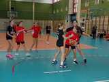 [FOTO/WYNIKI] Dziewczęta z klas 7-8 rywalizowały w turnieju koszykówki