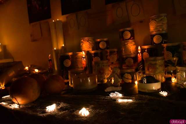 [VIDEO, FOTO] Nietoperze, czarownice, szkielety, demoniczne dynie, a nawet śmierć czyli Halloween w Imbramowicach