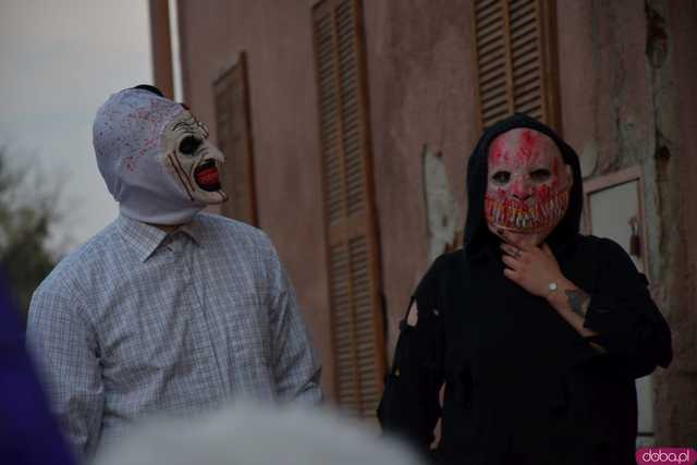 [VIDEO, FOTO] Nietoperze, czarownice, szkielety, demoniczne dynie, a nawet śmierć czyli Halloween w Imbramowicach