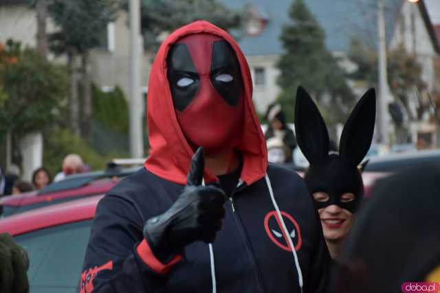 [VIDEO, FOTO] Nietoperze, czarownice, szkielety, demoniczne dynie, a nawet śmierć czyli Halloween w Imbramowicach