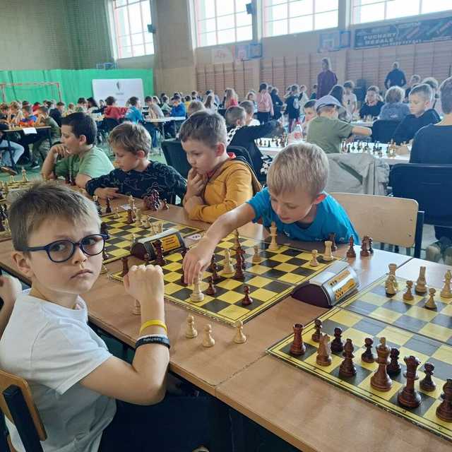 [FOTO] Młodzi szachiści rywalizowali w Żarowie