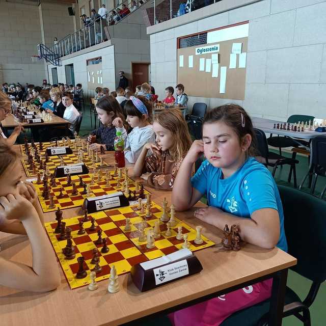 [FOTO] Młodzi szachiści rywalizowali w Żarowie