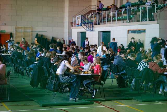 [FOTO] Młodzi szachiści rywalizowali w Żarowie