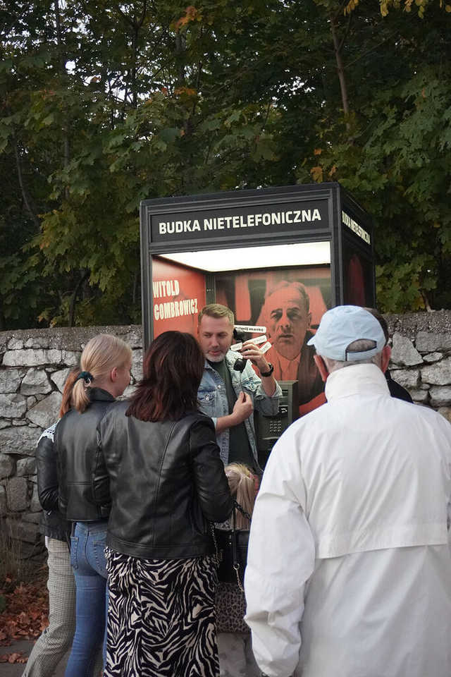 [FOTO] W Żarowie otworzyli Budkę Nietelefoniczną Gombrowicza