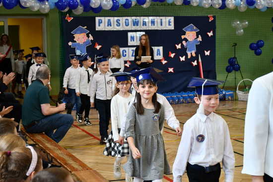 [FOTO] Pasowanie uczniów ze świebodzickiej trójki