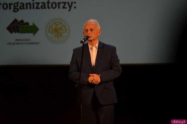 [FOTO] Ruszyła kolejna edycja Zalogowanych. To program wspierający uczniów i przedsiębiorców