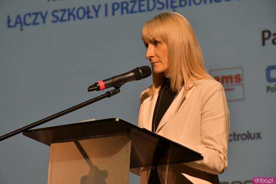 [FOTO] Ruszyła kolejna edycja Zalogowanych. To program wspierający uczniów i przedsiębiorców