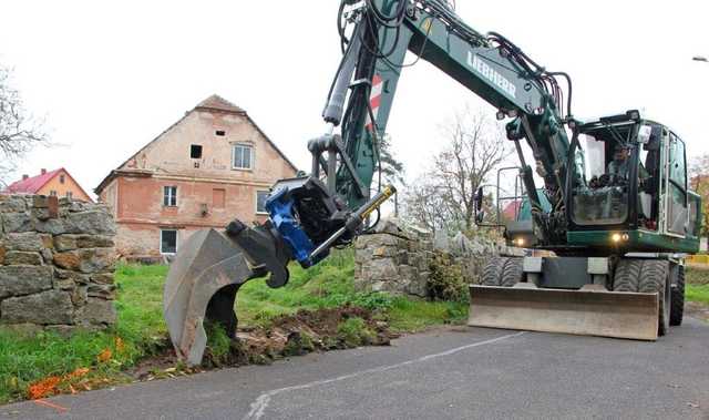 Postępują remonty chodników na terenie gminy [FOTO/SZCZEGÓŁY