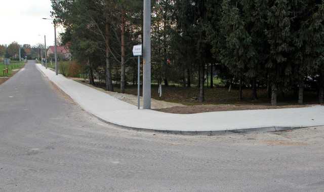 Postępują remonty chodników na terenie gminy [FOTO/SZCZEGÓŁY