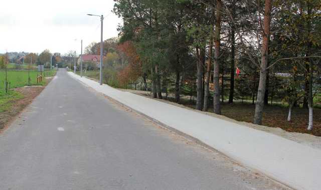 Postępują remonty chodników na terenie gminy [FOTO/SZCZEGÓŁY