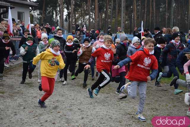 [FOTO] Jaworzyna Śląska pobiegła dla niepodległej