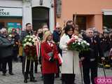 [FOTO] Manifestacja, rekonstrukcje i kwiaty czyli Narodowe Święto Niepodległości Świdnicy