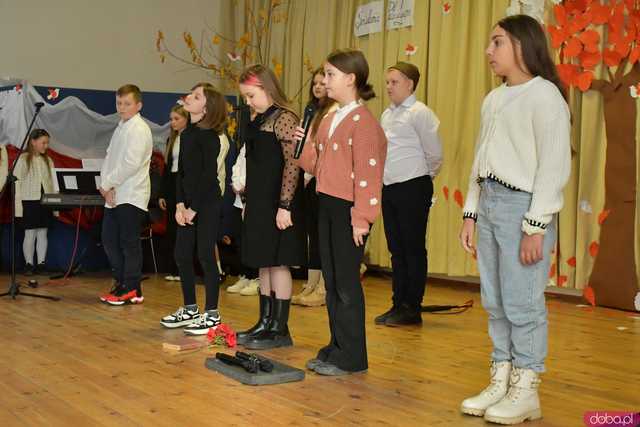 [WIDEO/FOTO] Śniadanie w duchu patriotyzmu. Święto Niepodległości w Bystrzycy Górnej