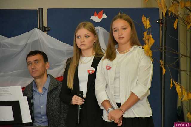 [WIDEO/FOTO] Śniadanie w duchu patriotyzmu. Święto Niepodległości w Bystrzycy Górnej