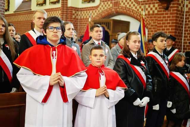 [FOTO] Uroczystości, biegi, koncerty. Tak Żarów obchodził 106. rocznicę odzyskania niepodległości