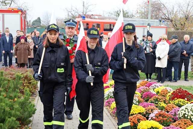 [FOTO] Uroczystości, biegi, koncerty. Tak Żarów obchodził 106. rocznicę odzyskania niepodległości