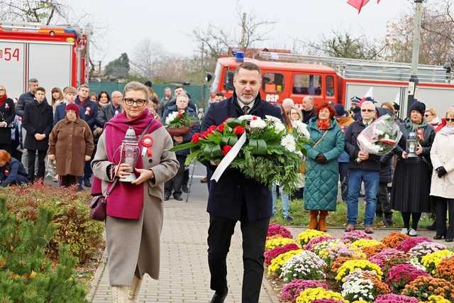 [FOTO] Uroczystości, biegi, koncerty. Tak Żarów obchodził 106. rocznicę odzyskania niepodległości