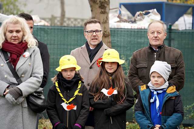 [FOTO] Mieszkańcy Pszenna uczcili 106. rocznicę odzyskania Niepodległości 