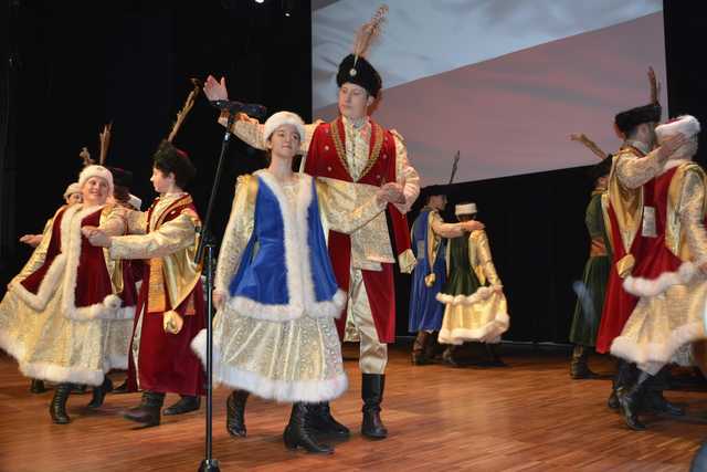[FOTO] Wręczenie nagród dla zasłużonych dla gminy i koncert Krystyny Giżowskiej na zakończenie obchodów Święta Niepodległości