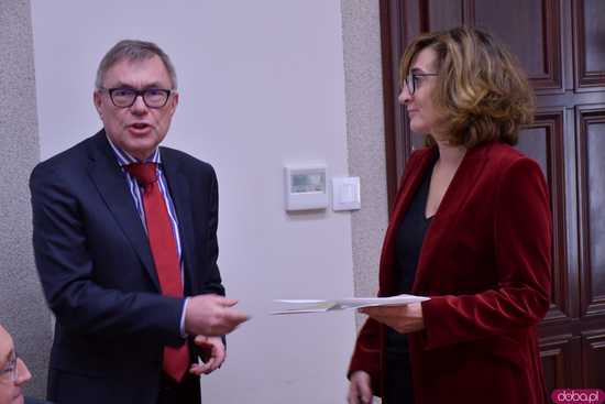 [FOTO] Przedstawiono szczegóły projektu nowego budynku Sądu Rejonowego w Świdnicy. Gdzie powstanie? Jakie będą udogodnienia?